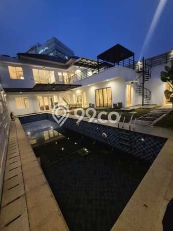 Jual Rumah Mewah Elegan Dengan View Eksklusif di Alam Sutera, Tangerang Jual Rumah Mewah Elegan Dengan View Eksklusif di Alam Sutera, Tangerang
