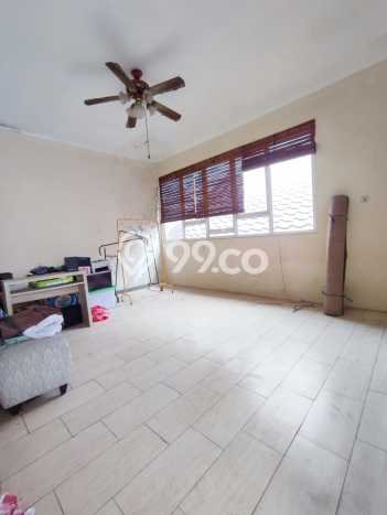 Rumah Strategis Minimalis Lb 105m2 di Villa Melati Mas, Tangerang Selatan Rumah Strategis Minimalis Lb 105m2 di Villa Melati Mas, Tangerang Selatan