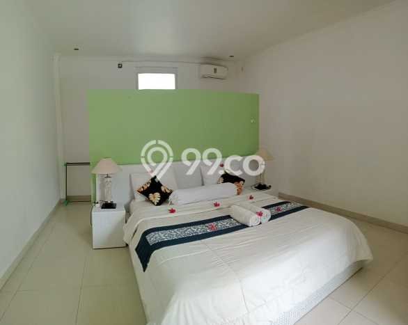 Investasi Menjanjikan! Vila Kawasan , Luas 1300m2m², Lokasi Premium Investasi Menjanjikan! Vila Kawasan , Luas 1300m2m², Lokasi Premium