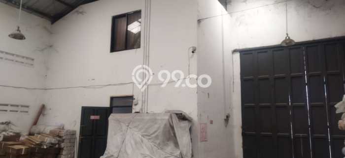 Unit Gudang Dijual di Kutawaringin Bandung Luas Bangunan 677m2 Unit Gudang Dijual di Kutawaringin Bandung Luas Bangunan 677m2