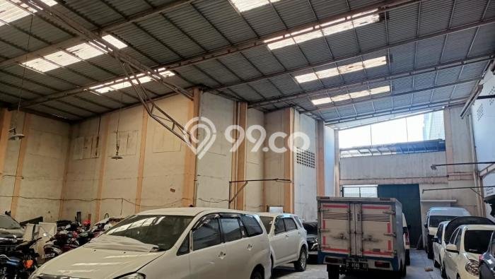 Unit Komersial Dijual di Regol Bandung Luas Bangunan 2200m2 Unit Komersial Dijual di Regol Bandung Luas Bangunan 2200m2