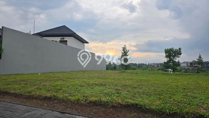 Kavling Tanah untuk Dijual di Kota Baru Parahyangan, Bandung, Luas 743m2 Kavling Tanah untuk Dijual di Kota Baru Parahyangan, Bandung, Luas 743m2