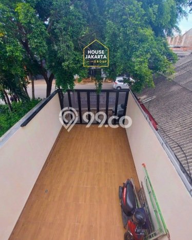 KAWASAN KOMERSIAL! Kantor Disewakan Kawasan Mampang Prapatan, Luas 300m², Lokasi Premium KAWASAN KOMERSIAL! Kantor Disewakan Kawasan Mampang Prapatan, Luas 300m², Lokasi Premium