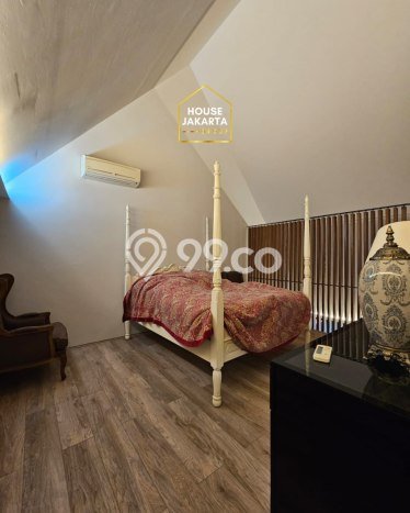 Siap Huni Hunian Elit 7 Kamar di Kebayoran Baru Dekat ke Mana Saja Siap Huni Hunian Elit 7 Kamar di Kebayoran Baru Dekat ke Mana Saja
