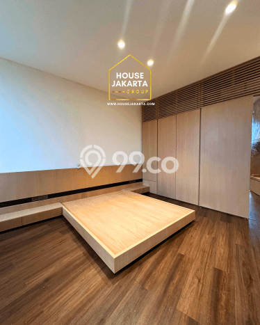 For Sale! Premium House LT 68m2 Desain Modern di Kemang For Sale! Premium House LT 68m2 Desain Modern di Kemang