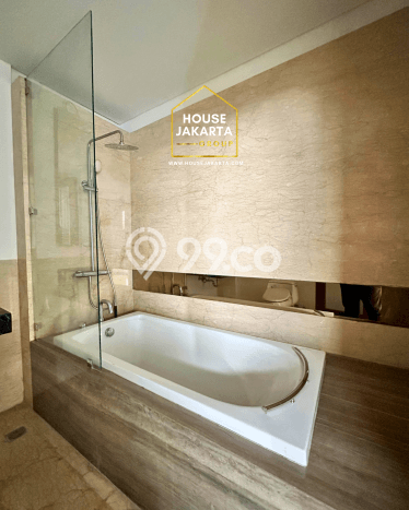 Rumah Luxury Modern Siap Huni di Pondok Indah Jakarta Selatan Rumah Luxury Modern Siap Huni di Pondok Indah Jakarta Selatan