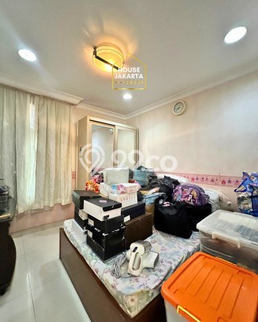 Rumah Luxury Modern Tanpa Renovasi di Cideng Jakarta Pusat Rumah Luxury Modern Tanpa Renovasi di Cideng Jakarta Pusat