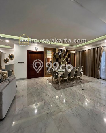 Ready to Use! Luxury House LT 703m2 Desain Modern di Pondok Indah Ready to Use! Luxury House LT 703m2 Desain Modern di Pondok Indah