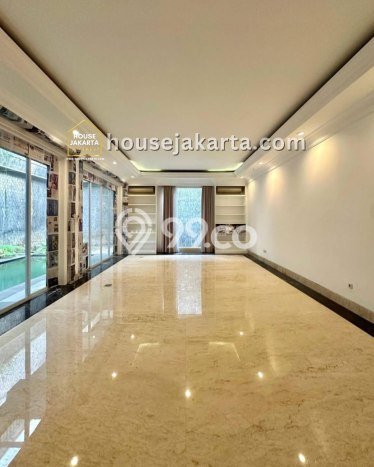 Dijual Hunian Mewah dengan Fasilitas Sekitar Komplit di Kebayoran Baru, Jakarta Selatan Dijual Hunian Mewah dengan Fasilitas Sekitar Komplit di Kebayoran Baru, Jakarta Selatan
