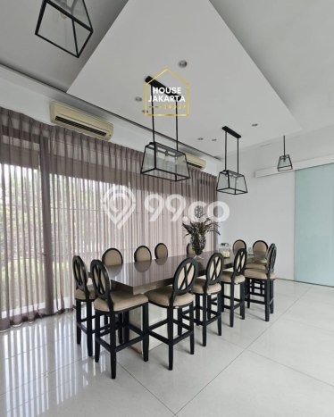 Siap Huni Hunian Elit 7 Kamar di Kebayoran Baru Dekat ke Mana Saja Siap Huni Hunian Elit 7 Kamar di Kebayoran Baru Dekat ke Mana Saja