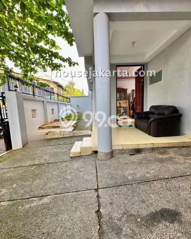 Dijual Rumah Premium dengan Fasilitas Sekitar Lengkap di Cilandak, Jakarta Selatan Dijual Rumah Premium dengan Fasilitas Sekitar Lengkap di Cilandak, Jakarta Selatan
