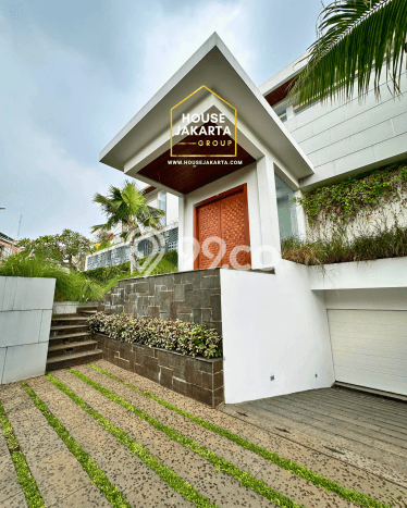 Rumah Luxury Modern Siap Huni di Pondok Indah Jakarta Selatan Rumah Luxury Modern Siap Huni di Pondok Indah Jakarta Selatan
