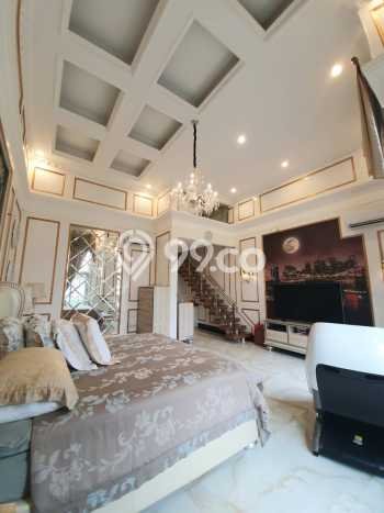 Rumah Luxury Modern Tanpa Renovasi di Bintaro Tangerang Selatan Rumah Luxury Modern Tanpa Renovasi di Bintaro Tangerang Selatan