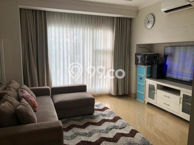 Rumah Mewah LB 250m2 Siap Huni Desain Elegan di Bintaro, Tangerang Selatan Rumah Mewah LB 250m2 Siap Huni Desain Elegan di Bintaro, Tangerang Selatan