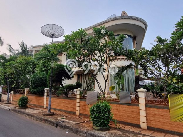 Hunian Super Elit dengan Akses Paling Strategis di Sunter, Jakarta Utara Hunian Super Elit dengan Akses Paling Strategis di Sunter, Jakarta Utara