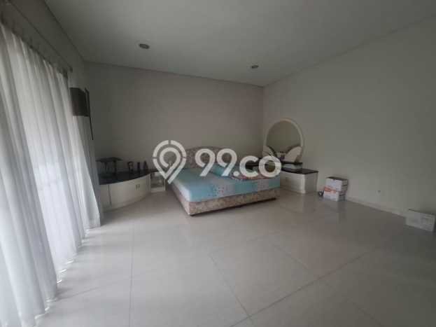 Jual Rumah Mewah Megah Dengan View Cantik di Sukahaji, Bandung Jual Rumah Mewah Megah Dengan View Cantik di Sukahaji, Bandung