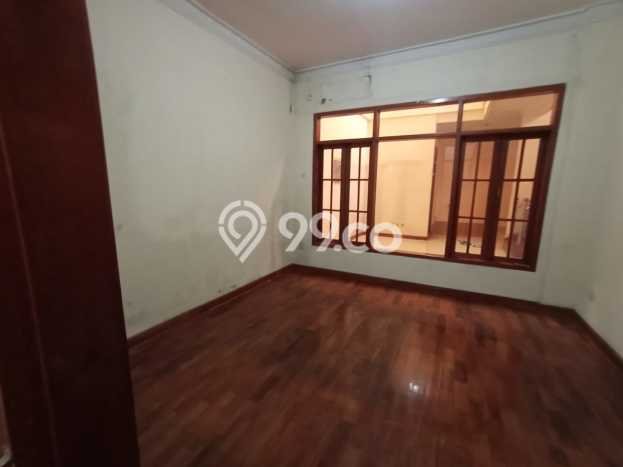 Rumah Mewah LB 400m2 Siap Pakai Desain Elegan di Pajajaran, Bandung Rumah Mewah LB 400m2 Siap Pakai Desain Elegan di Pajajaran, Bandung