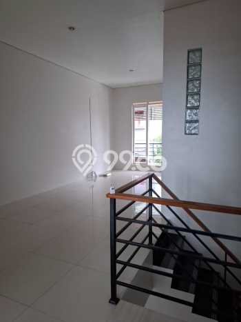 Dijual Cepat Rumah Bagus Siap Huni LB 185m2 di Parongpong, Bandung Barat Dijual Cepat Rumah Bagus Siap Huni LB 185m2 di Parongpong, Bandung Barat