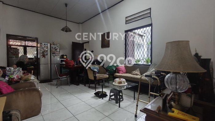 Hot Offer Hunian Mewah Ideal dan Luas di Menteng, Jakarta Pusat Hot Offer Hunian Mewah Ideal dan Luas di Menteng, Jakarta Pusat