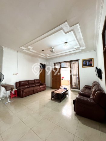 Ready to Use! Luxury House LT 657m2 Desain Elegan di Kayu Putih Ready to Use! Luxury House LT 657m2 Desain Elegan di Kayu Putih
