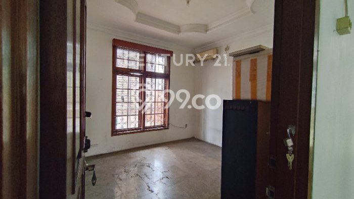 Rumah Disewakan Jakarta Timur LT 568m2 LB 770m2 Kawasan Rawamangun Rumah Disewakan Jakarta Timur LT 568m2 LB 770m2 Kawasan Rawamangun