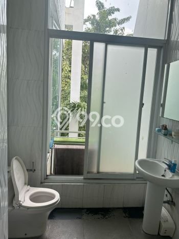 Dijual Rumah Luas Megah Dengan View Cantik di Pulo Asem, Jakarta Timur Dijual Rumah Luas Megah Dengan View Cantik di Pulo Asem, Jakarta Timur