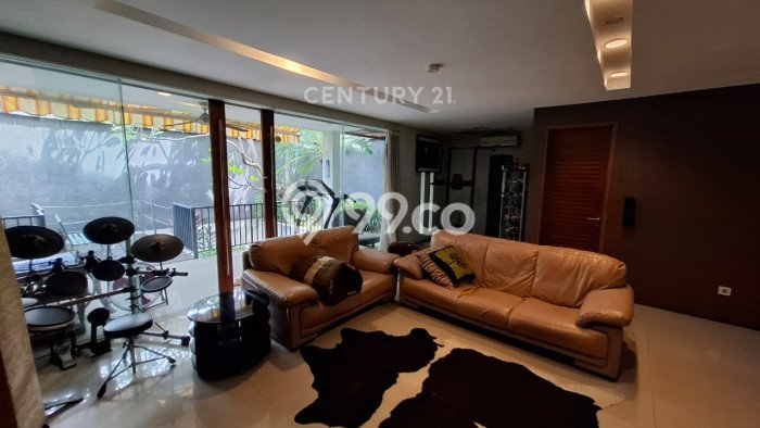 For Sale! Premium House LT 210m2 Desain Modern di Rawamangun For Sale! Premium House LT 210m2 Desain Modern di Rawamangun