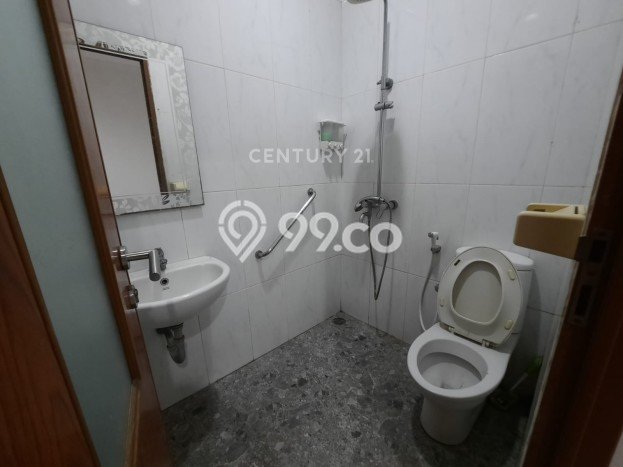 Jarang Ada! Rumah Kontrakan 4 Kamar Nyaman Siap Huni Sektor 9-Bintaro Jarang Ada! Rumah Kontrakan 4 Kamar Nyaman Siap Huni Sektor 9-Bintaro