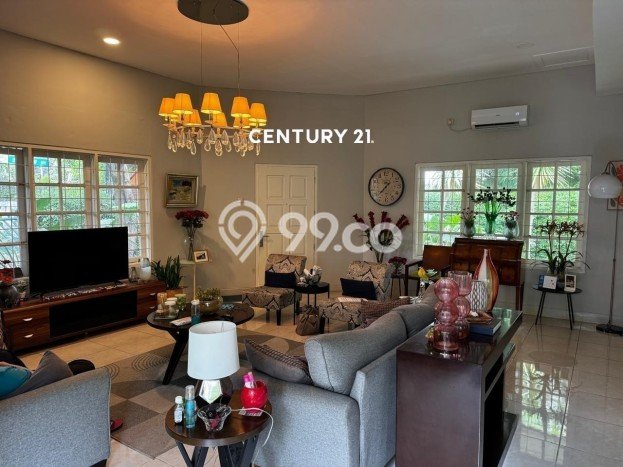 Rumah Luxury Modern Siap Huni di Joglo Jakarta Barat Rumah Luxury Modern Siap Huni di Joglo Jakarta Barat