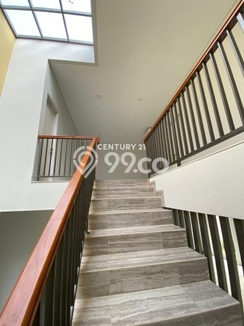 Rumah Luxury Modern Siap Huni di Sektor 8 - Bintaro Tangerang Selatan Rumah Luxury Modern Siap Huni di Sektor 8 - Bintaro Tangerang Selatan