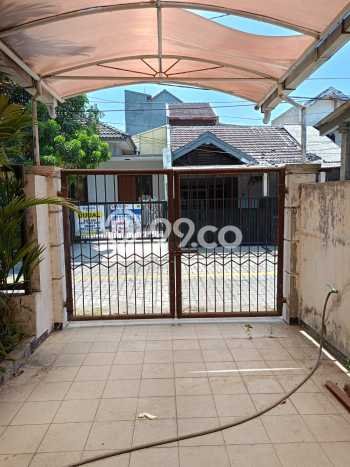 Jual Rumah Modern 3 KT di Gununganyar, Surabaya Jual Rumah Modern 3 KT di Gununganyar, Surabaya