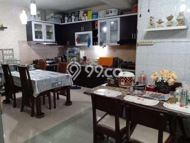 Rumah Modern 5 KT LT 181m2 di Mulyosari Rumah Modern 5 KT LT 181m2 di Mulyosari