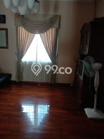 Siap Huni Rumah Mewah 4 Kamar di Rungkut Dekat ke Mana Pun Siap Huni Rumah Mewah 4 Kamar di Rungkut Dekat ke Mana Pun