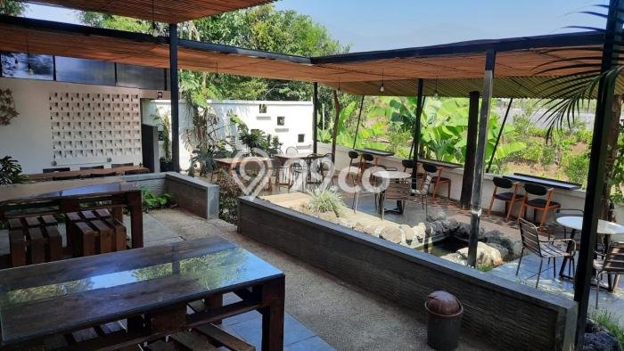 FOR SALE! Vila di , Luas 2360m2m², Lokasi Premium FOR SALE! Vila di , Luas 2360m2m², Lokasi Premium