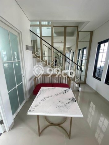 Hunian Cantik Minimalis Lb 100m2 di Lakarsantri, Surabaya Hunian Cantik Minimalis Lb 100m2 di Lakarsantri, Surabaya