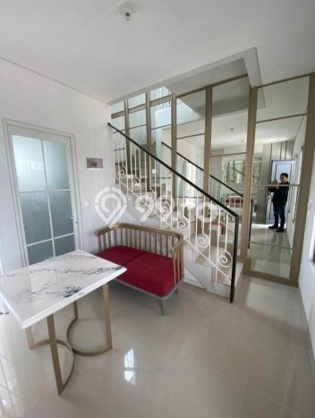 Hunian Cantik Minimalis Lb 100m2 di Lakarsantri, Surabaya Hunian Cantik Minimalis Lb 100m2 di Lakarsantri, Surabaya