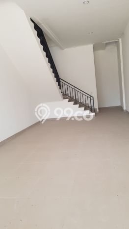 Ruko Dijual di Jakarta Utara LT 67m2 & LB 67m2 Lokasi Terbaik! Ruko Dijual di Jakarta Utara LT 67m2 & LB 67m2 Lokasi Terbaik!