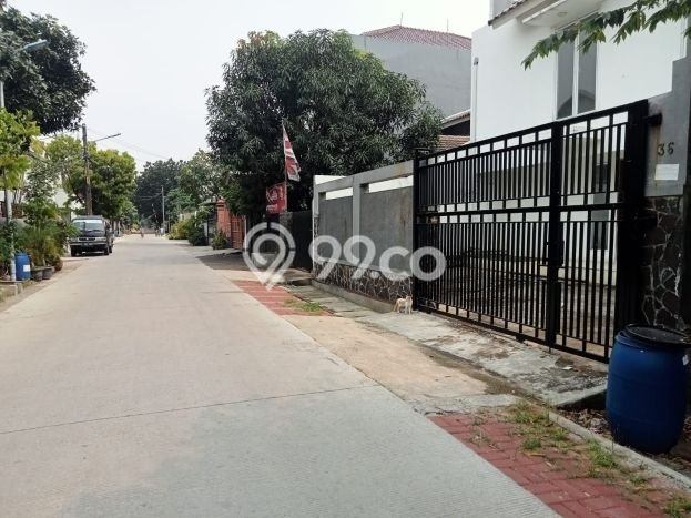 Rumah Luxury Modern Tanpa Renovasi di Meruya Jakarta Barat Rumah Luxury Modern Tanpa Renovasi di Meruya Jakarta Barat
