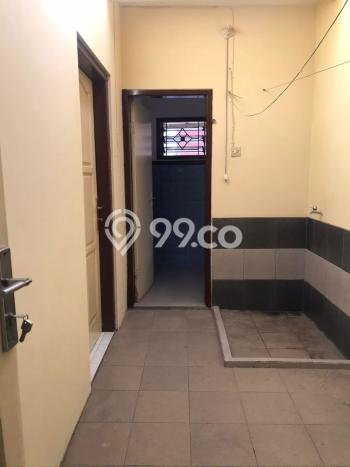 Rumah Kost Dijual di Dau, Malang dengan 7 Kamar Tidur, 2 Kamar Mandi Rumah Kost Dijual di Dau, Malang dengan 7 Kamar Tidur, 2 Kamar Mandi