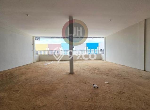 Ruko Komersial Disewakan di Batam Kota Batam Luas 180m2 Ruko Komersial Disewakan di Batam Kota Batam Luas 180m2