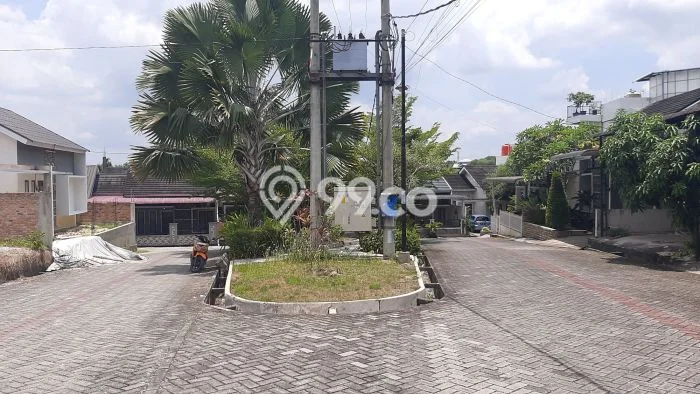 Siap Huni Rumah Minimalis & Modern LB 45m2 di Simpang Tiga Siap Huni Rumah Minimalis & Modern LB 45m2 di Simpang Tiga