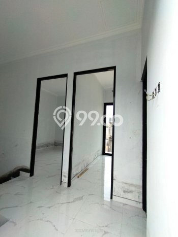Dijual Hunian Rumah Nyaman 3 Kamar di Cawang, Jakarta Timur Dijual Hunian Rumah Nyaman 3 Kamar di Cawang, Jakarta Timur
