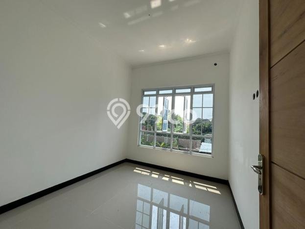 Dijual Hunian Rumah Terawat 2 Kamar di Jatibening, Bekasi Dijual Hunian Rumah Terawat 2 Kamar di Jatibening, Bekasi