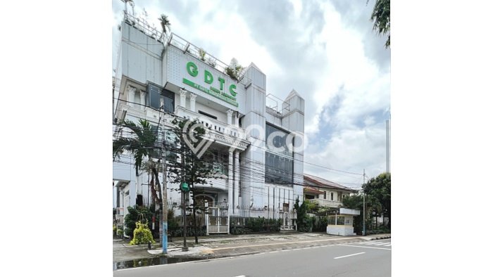Dijual Kantor di Cempaka Putih Jakarta Pusat LT 220m2 / LB 300m2 Dijual Kantor di Cempaka Putih Jakarta Pusat LT 220m2 / LB 300m2