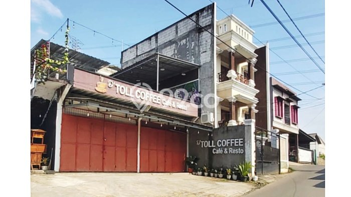 Unit Komersial Dijual di Karang Tengah Tangerang Luas Tanah 160m2, Luas Bangunan 135m2 Unit Komersial Dijual di Karang Tengah Tangerang Luas Tanah 160m2, Luas Bangunan 135m2