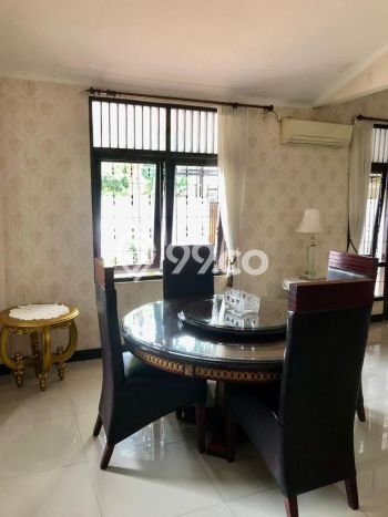 Rumah Elit LB 131m2 Siap Huni Desain Elegan di Bintaro, Tangerang Selatan Rumah Elit LB 131m2 Siap Huni Desain Elegan di Bintaro, Tangerang Selatan
