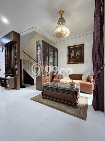 Hunian Eksklusif Siap Huni LT 120m2 di Pasar Minggu, Jakarta Selatan Hunian Eksklusif Siap Huni LT 120m2 di Pasar Minggu, Jakarta Selatan