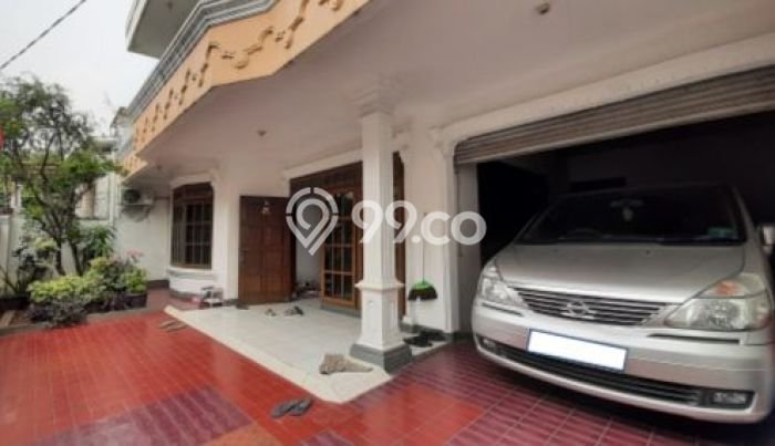 Siap Huni Rumah Mewah 5 Kamar di Tebet Dekat ke Mana Saja Siap Huni Rumah Mewah 5 Kamar di Tebet Dekat ke Mana Saja