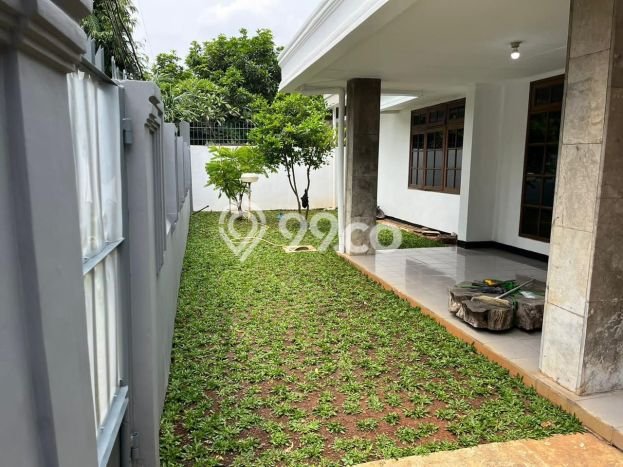 Dijual Rumah Mewah Exclusive di Kebayoran Baru, Jakarta Selatan Dijual Rumah Mewah Exclusive di Kebayoran Baru, Jakarta Selatan
