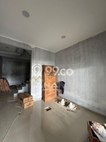 Jual Rumah Modern 4 KT di Jelambar, Jakarta Barat Jual Rumah Modern 4 KT di Jelambar, Jakarta Barat